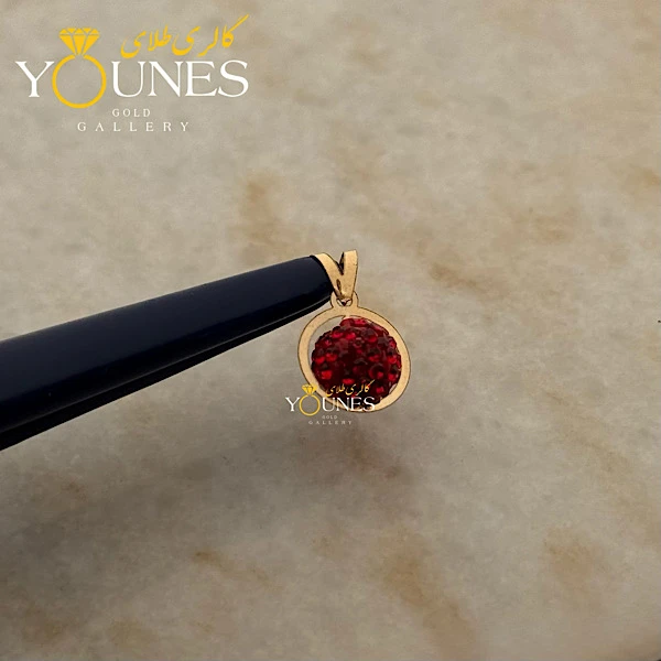 آویز سواروسکی گوی قرمز طلا